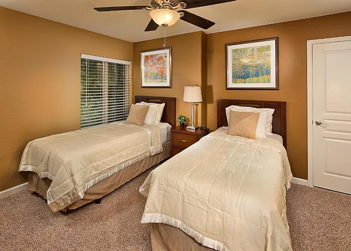 Villa Luxury Estate, Heated Pool, Pickleball Court, Scottsdale