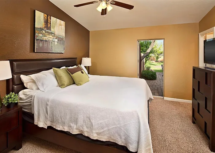 Luxury Estate, Heated Pool, Pickleball Court, * Scottsdale
