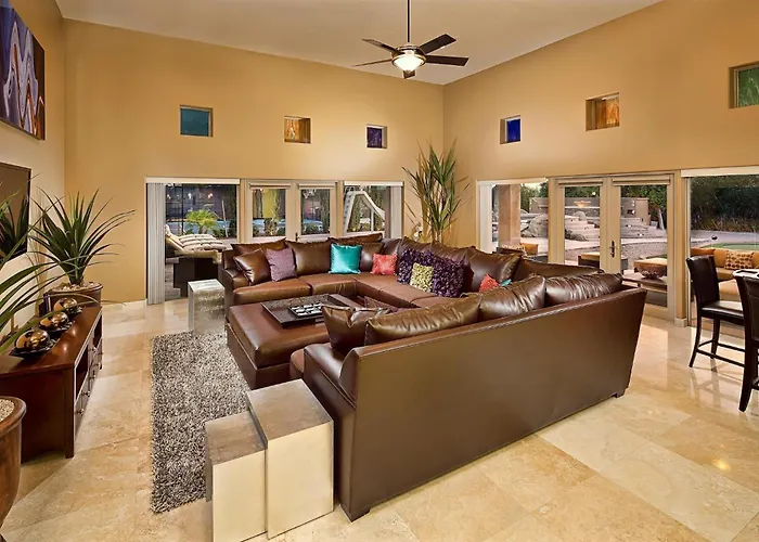 Luxury Estate, Heated Pool, Pickleball Court, Villa Scottsdale